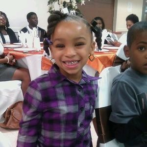 Meet your Posher, Alesiah